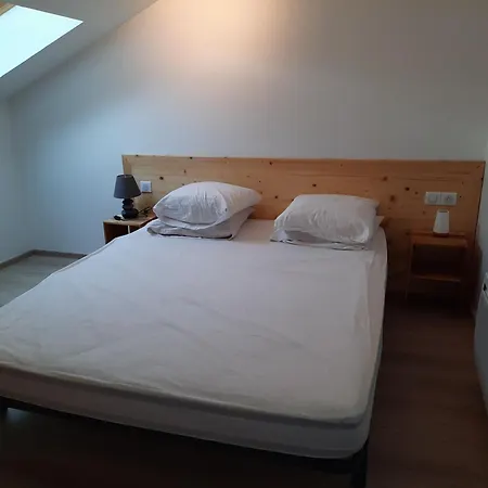 Le Refuge Des Ecureuils Holiday home Campsegret